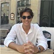 Estudiante responsable y con excelente expediente académico. Apasionado por la enseñanza y con una gran conexión con los niños